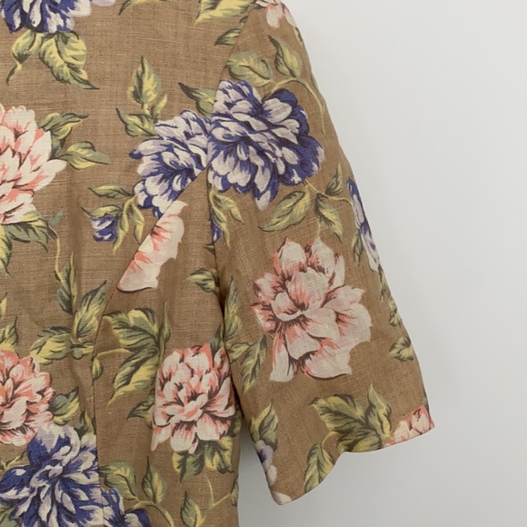 Vintage Linen Floral Blouse🌸 - Picture 5 of 11